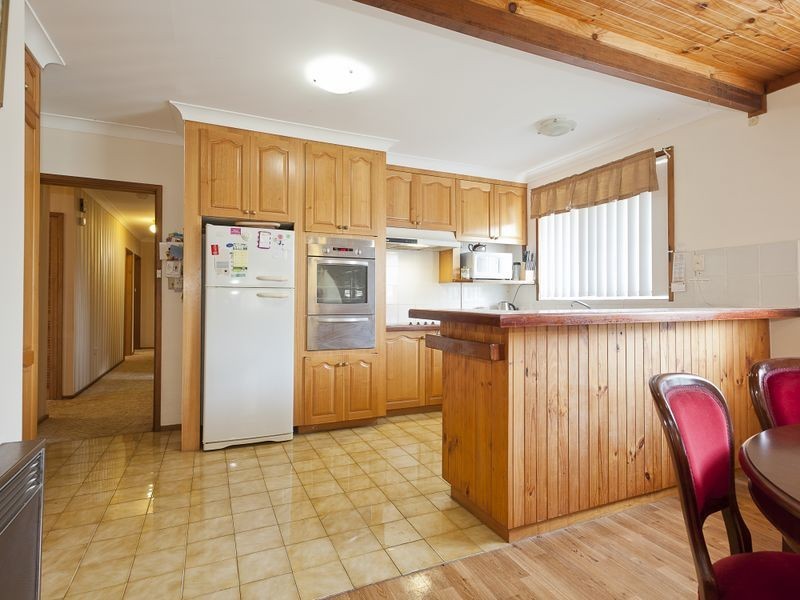 11 Tristania Crescent, Taree NSW 2430