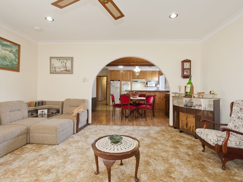 11 Tristania Crescent, Taree NSW 2430