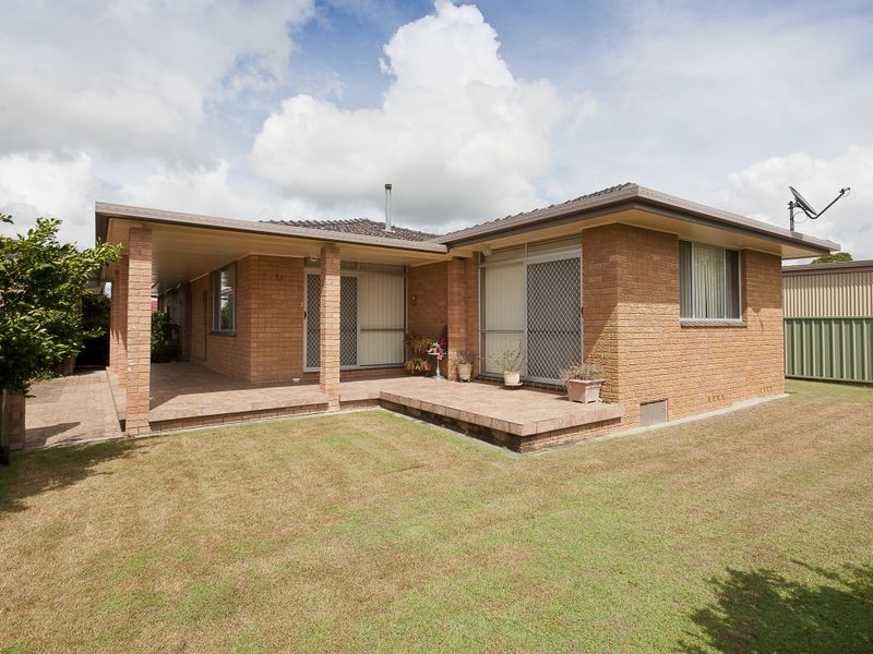 11 Tristania Crescent, Taree NSW 2430