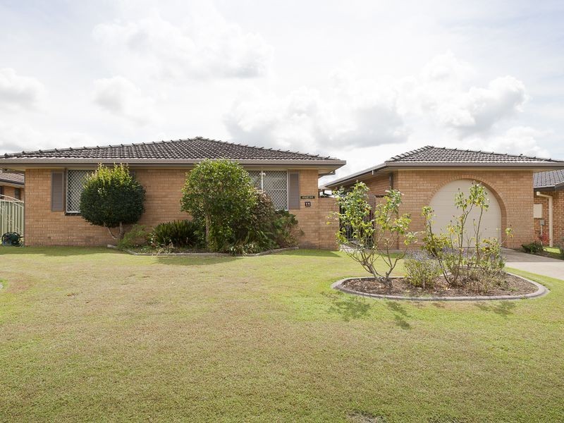 11 Tristania Crescent, Taree NSW 2430