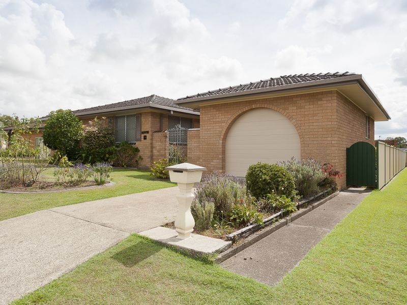 11 Tristania Crescent, Taree NSW 2430