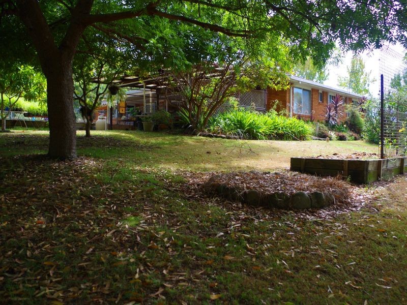 1596 The Lakes Way, Rainbow Flat NSW 2430