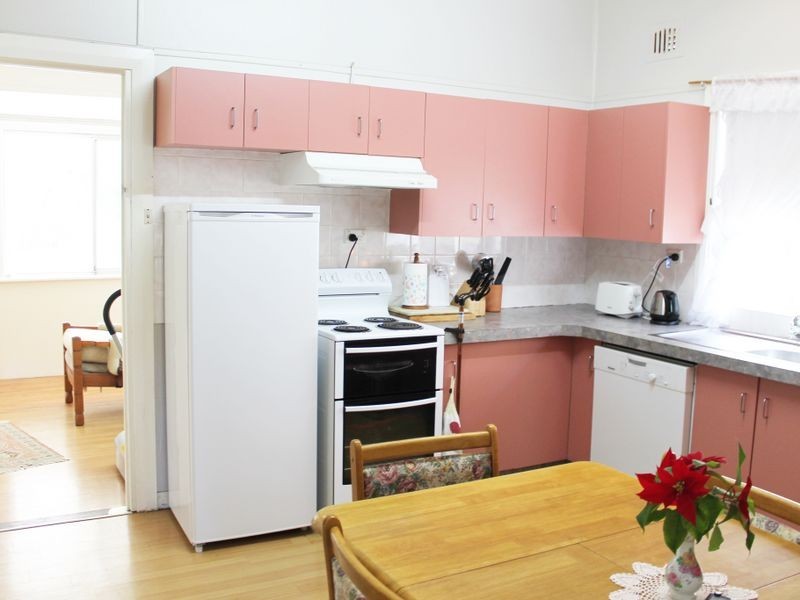 9 Pitt Street, Taree NSW 2430