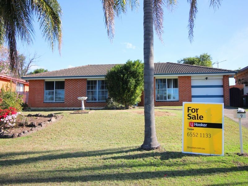 9 Battinga Close, Taree NSW 2430