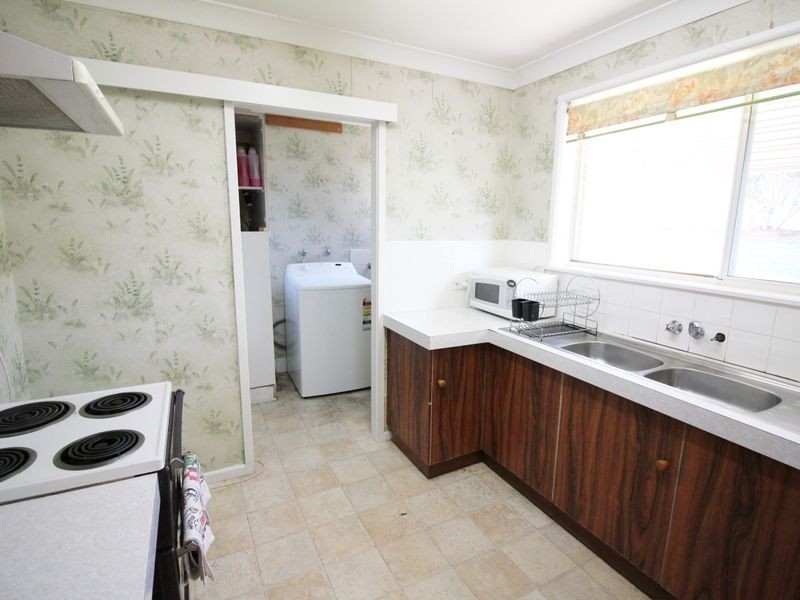 9 Battinga Close, Taree NSW 2430