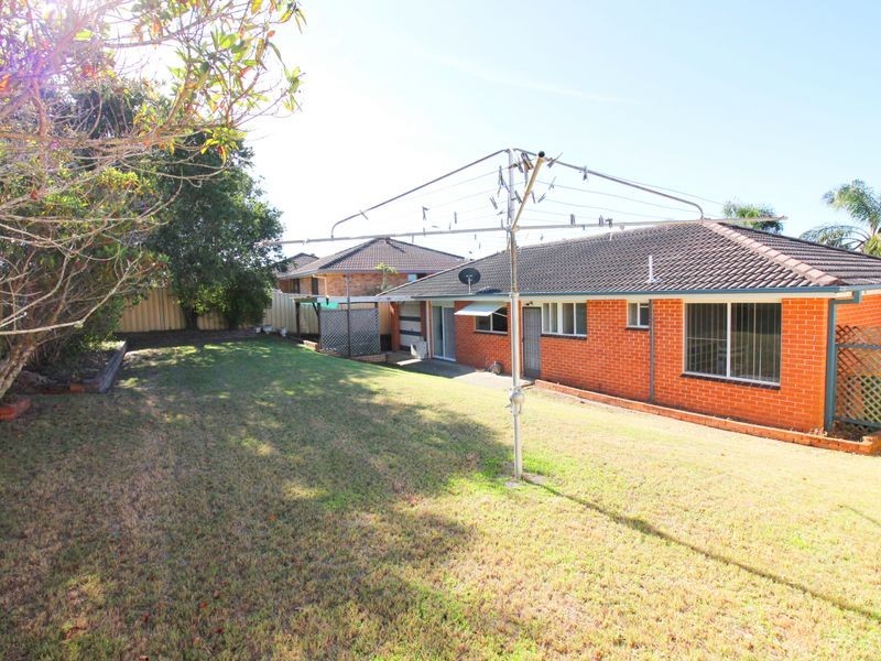 9 Battinga Close, Taree NSW 2430