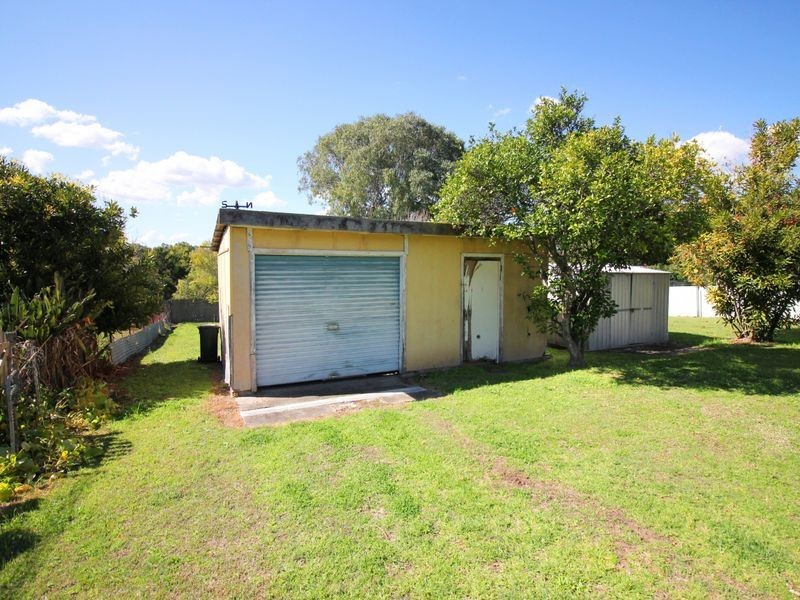 27 Fotheringham Street, Taree NSW 2430