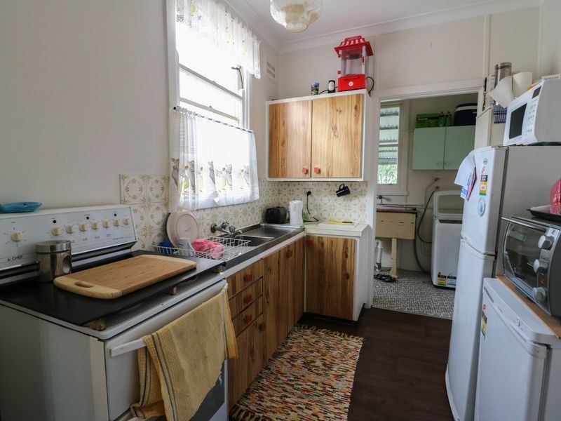 5 Wells Street, Taree NSW 2430