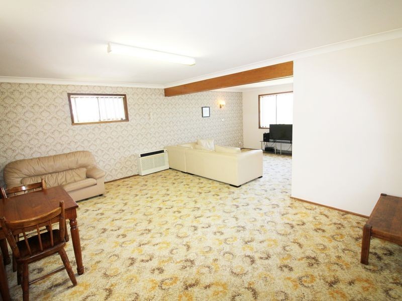 16 Coulston Street, Taree NSW 2430