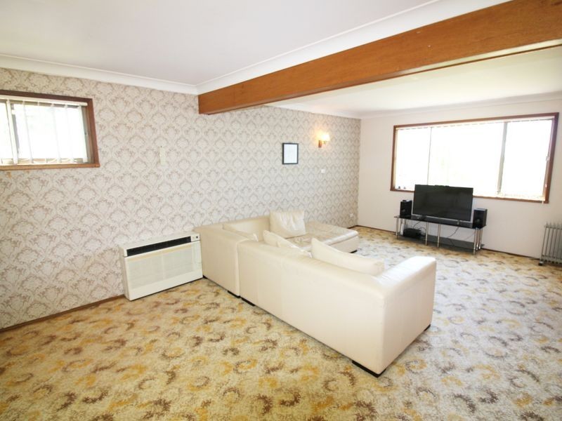 16 Coulston Street, Taree NSW 2430