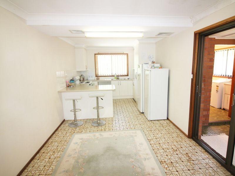 16 Coulston Street, Taree NSW 2430