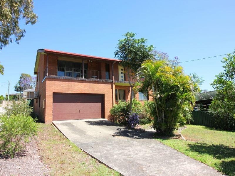 16 Coulston Street, Taree NSW 2430