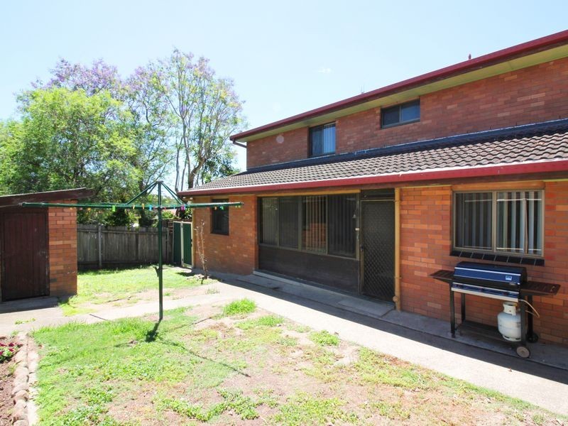 16 Coulston Street, Taree NSW 2430