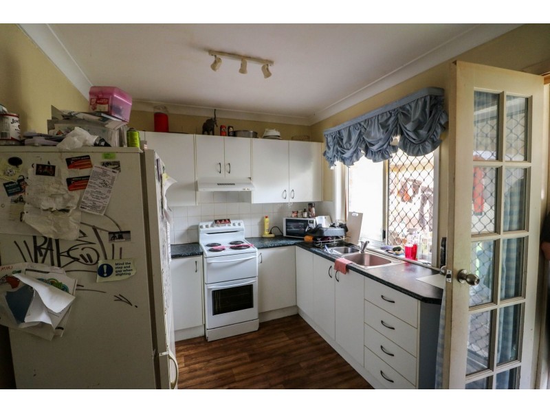 4 Hughes Street, Taree NSW 2430