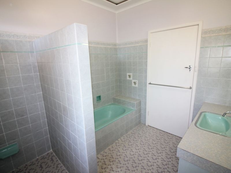 14 Bahtoo Parade, Taree NSW 2430