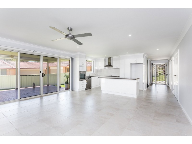 6 Duranbar Place, Taree NSW 2430