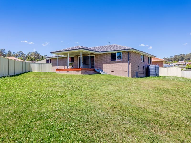 6 Duranbar Place, Taree NSW 2430