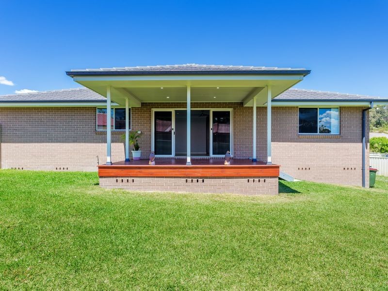 6 Duranbar Place, Taree NSW 2430