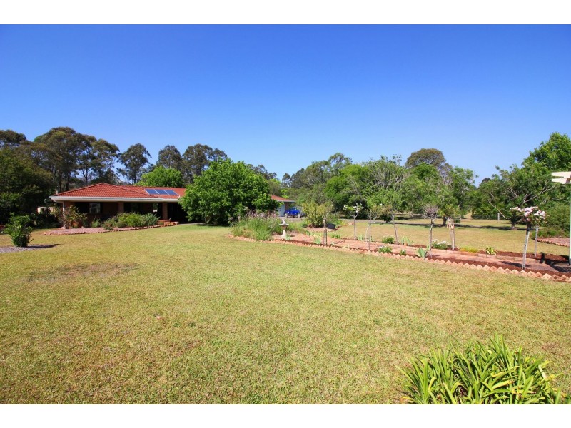 2 Clovernook Drive, Cundletown NSW 2430