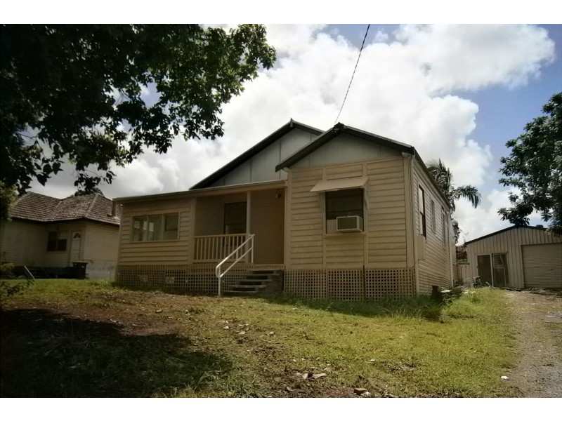 28 Beeton Parade, Taree NSW 2430