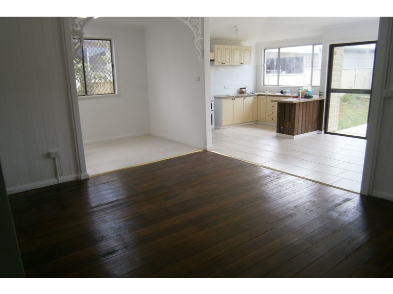 28 Beeton Parade, Taree NSW 2430