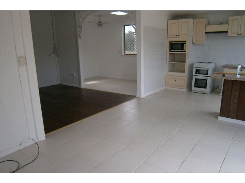 28 Beeton Parade, Taree NSW 2430