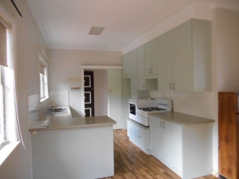 24 Maiden Avenue, Taree NSW 2430