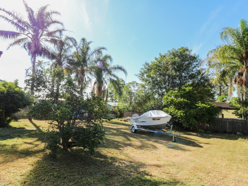 1 Pindari Crescent, Taree NSW 2430