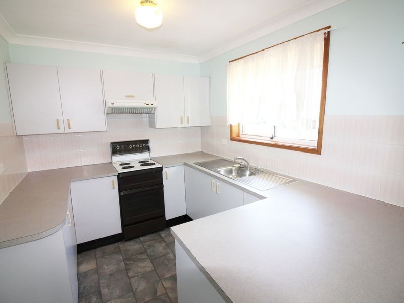 11 Alonbar Crescent, Taree NSW 2430