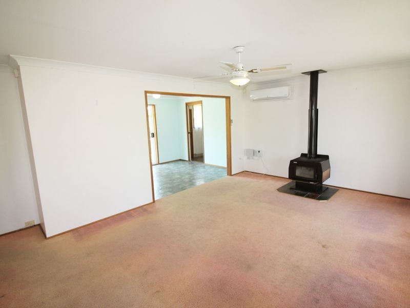 11 Alonbar Crescent, Taree NSW 2430
