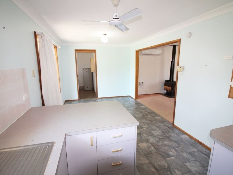 11 Alonbar Crescent, Taree NSW 2430