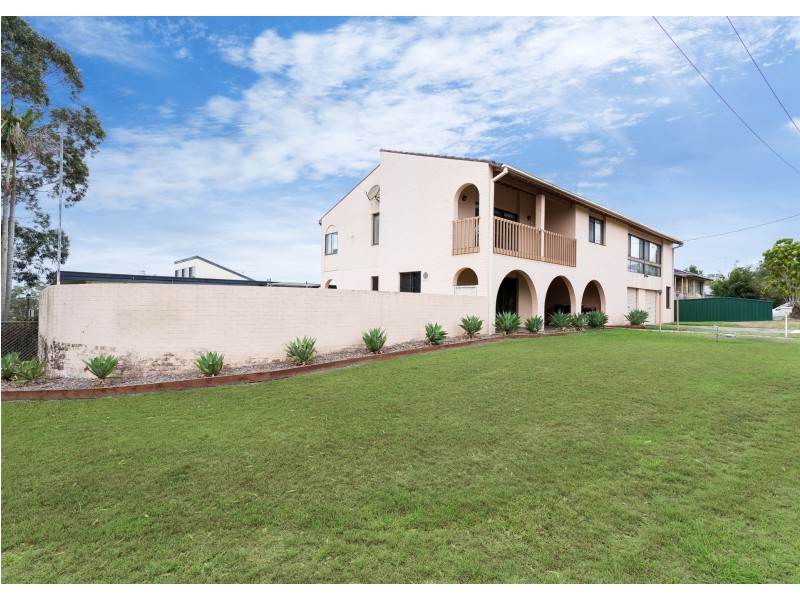 37 Ritchie Crescent, Taree NSW 2430