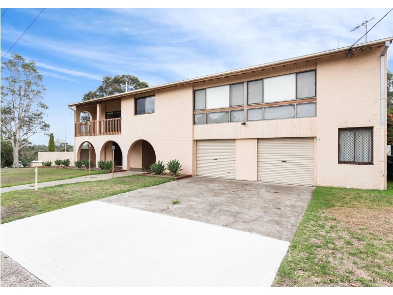 37 Ritchie Crescent, Taree NSW 2430