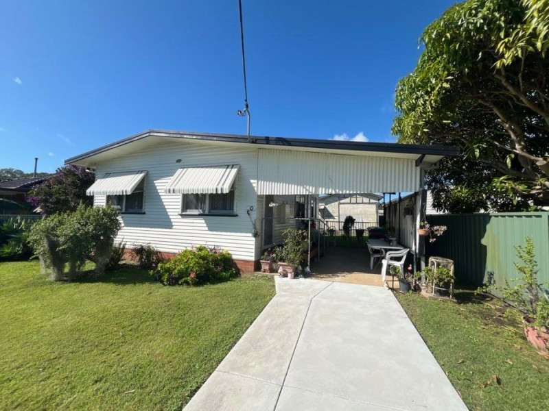 30 Railway Street, Taree NSW 2430