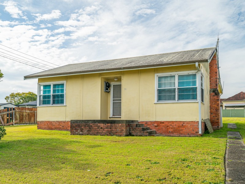 131 Commerce Street, Taree NSW 2430