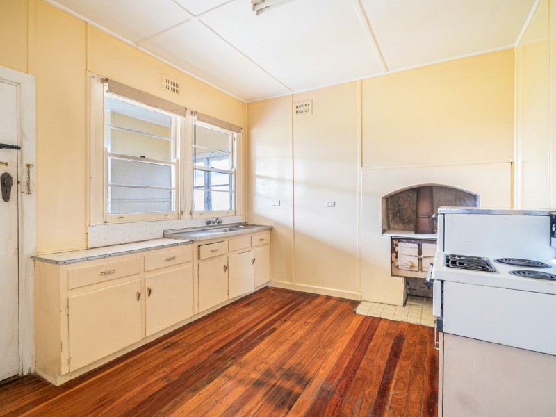 131 Commerce Street, Taree NSW 2430