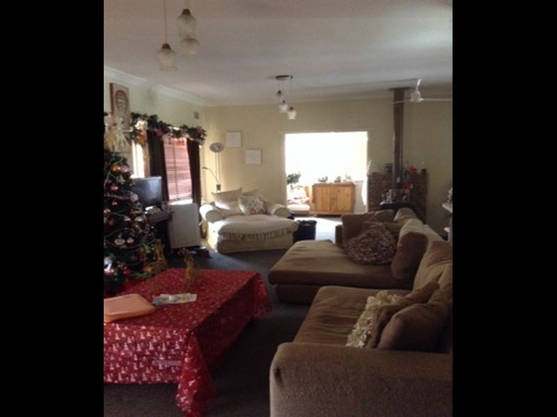 22 McRae Avenue, Taree NSW 2430