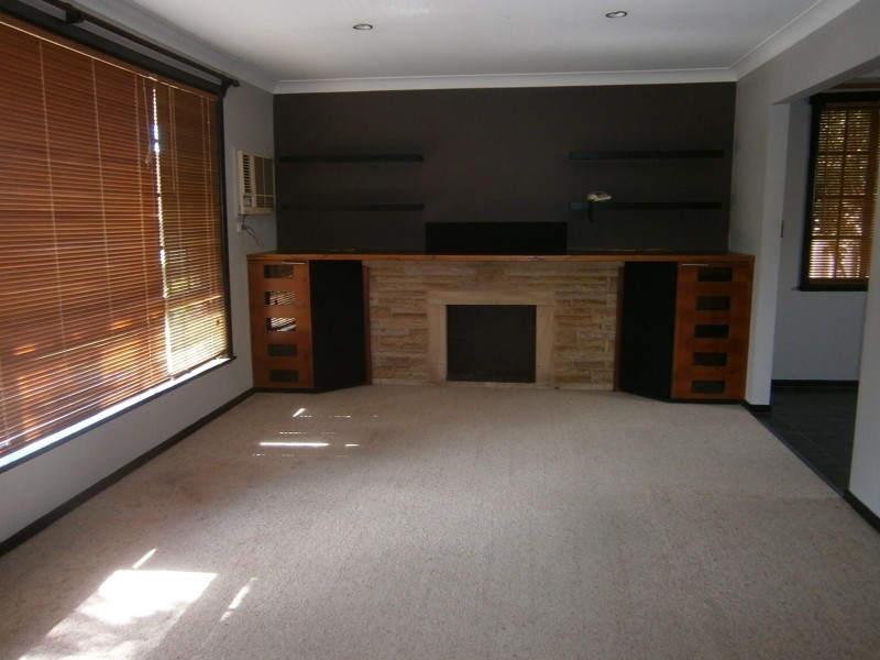 1 Pettitt Avenue, Taree NSW 2430