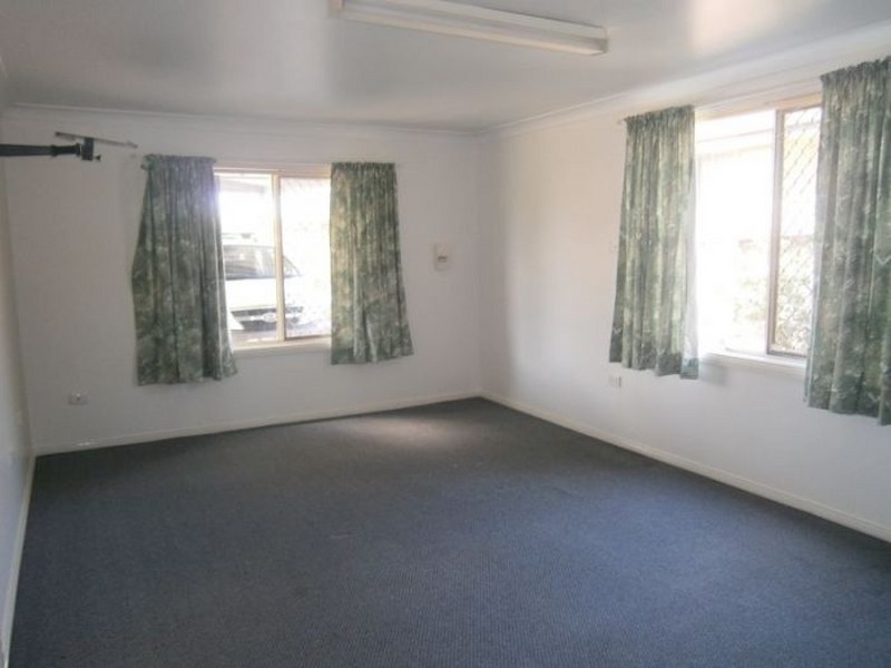 2/16 Flett Street, Taree NSW 2430