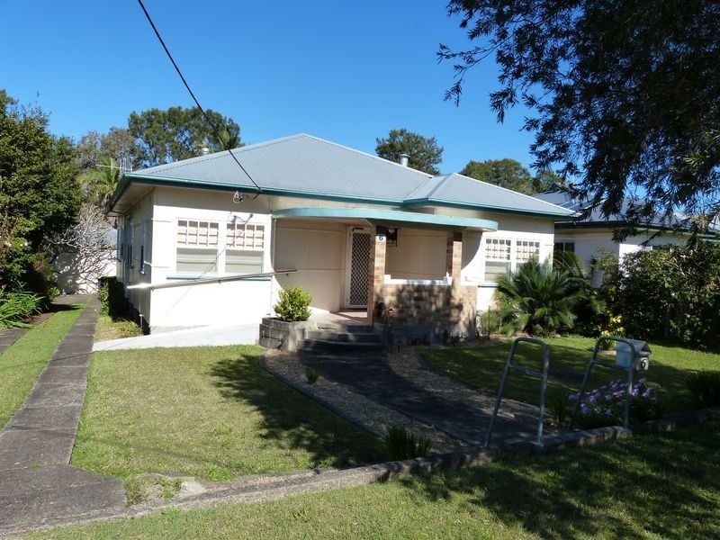 6 Mackay Street, Taree NSW 2430