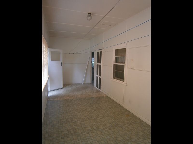 6 Mackay Street, Taree NSW 2430