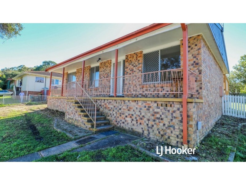 4 Hughes Street, Taree NSW 2430