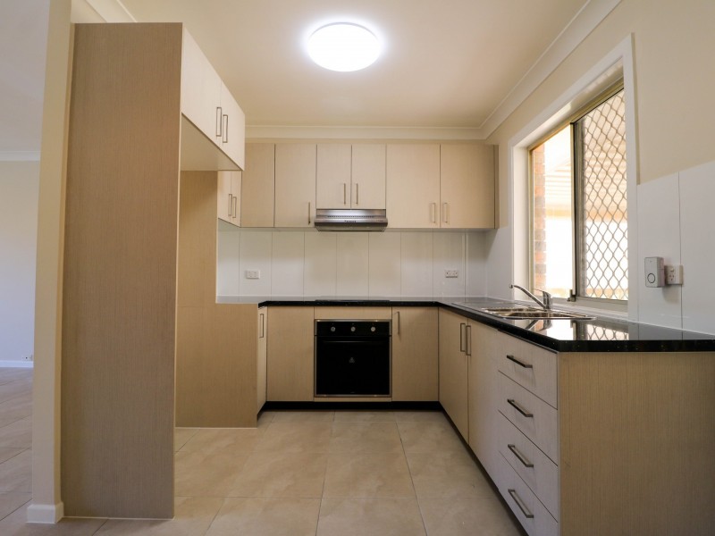 4 Hughes Street, Taree NSW 2430