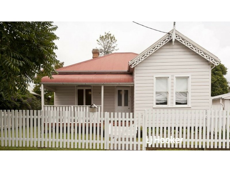 10 Stevenson Street, Taree NSW 2430