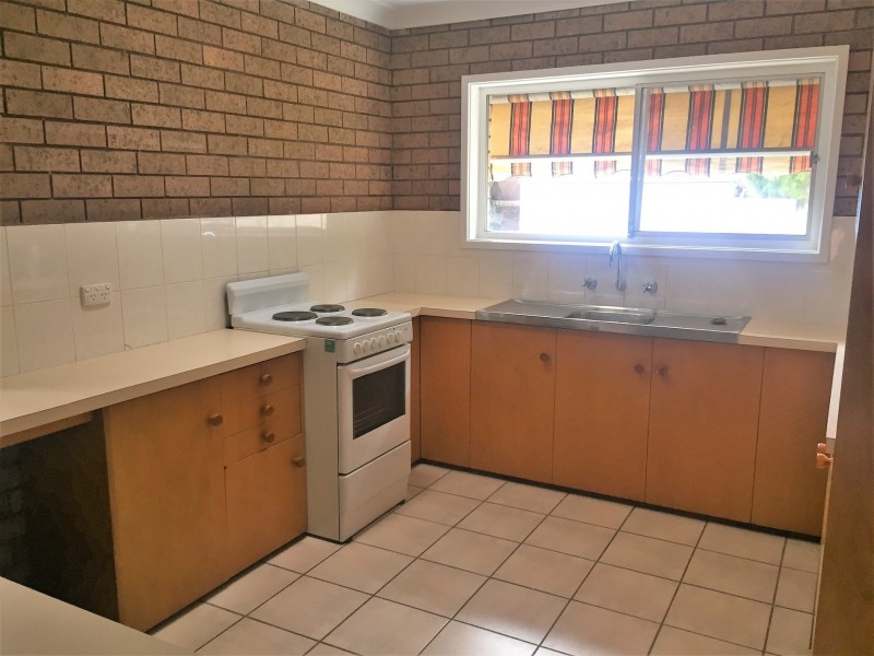 24 Bayview Crescent, Taree NSW 2430