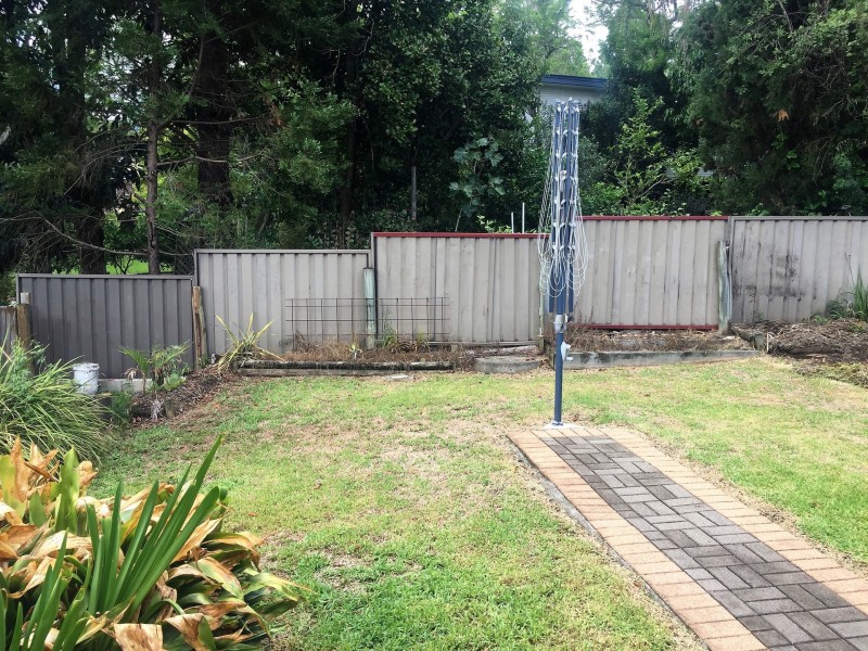 24 Bayview Crescent, Taree NSW 2430