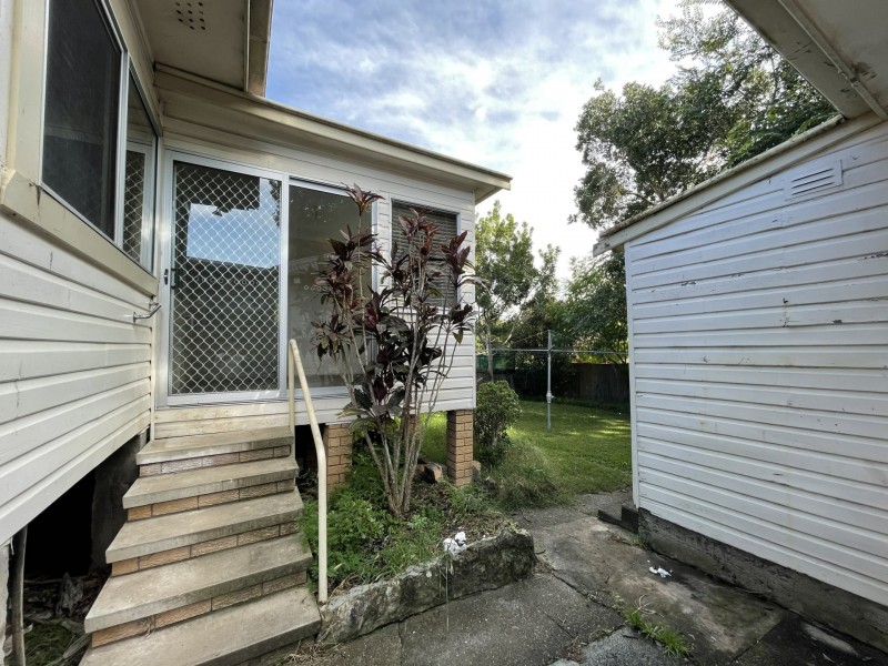 28 Hinten Crescent, Taree NSW 2430