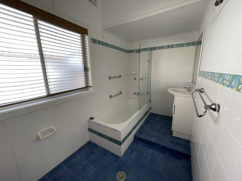 28 Hinten Crescent, Taree NSW 2430