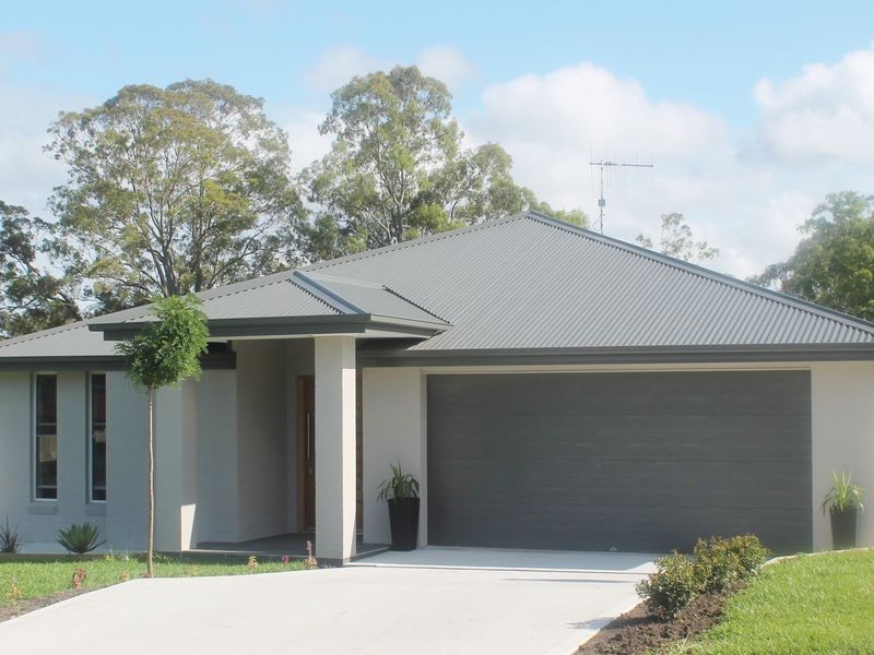 12 Duranbar Place, Taree NSW 2430