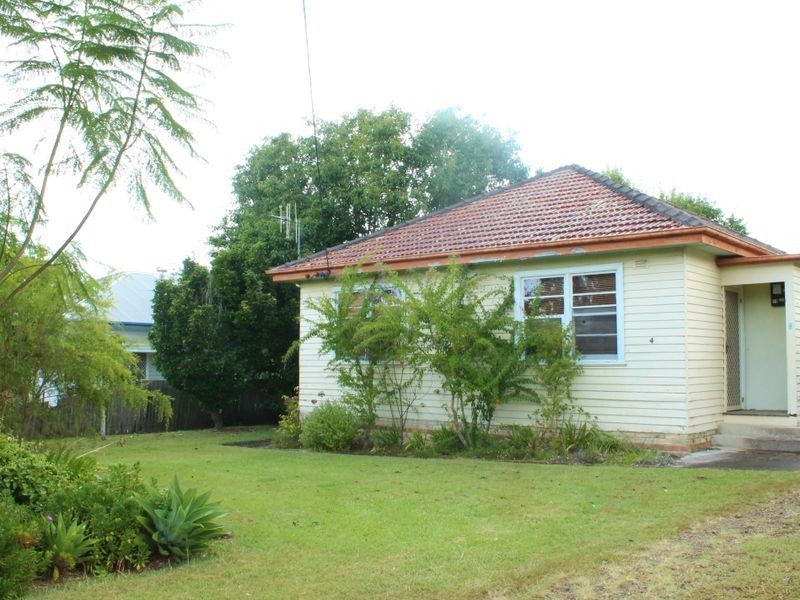 4 Pioneer Street, Taree NSW 2430